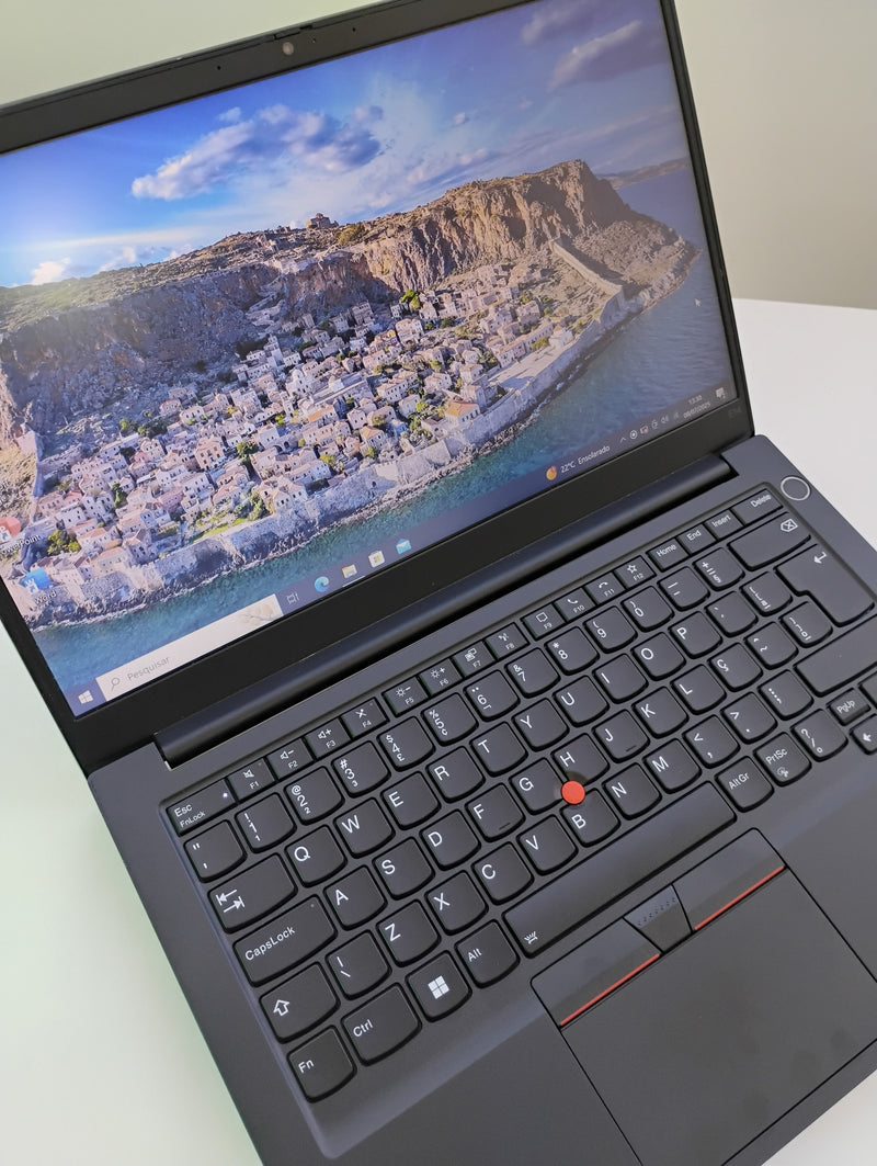 Notebook Lenovo ThinkPad E14 i5 10ª 16GB SSD 256GB Tela FHD IPS